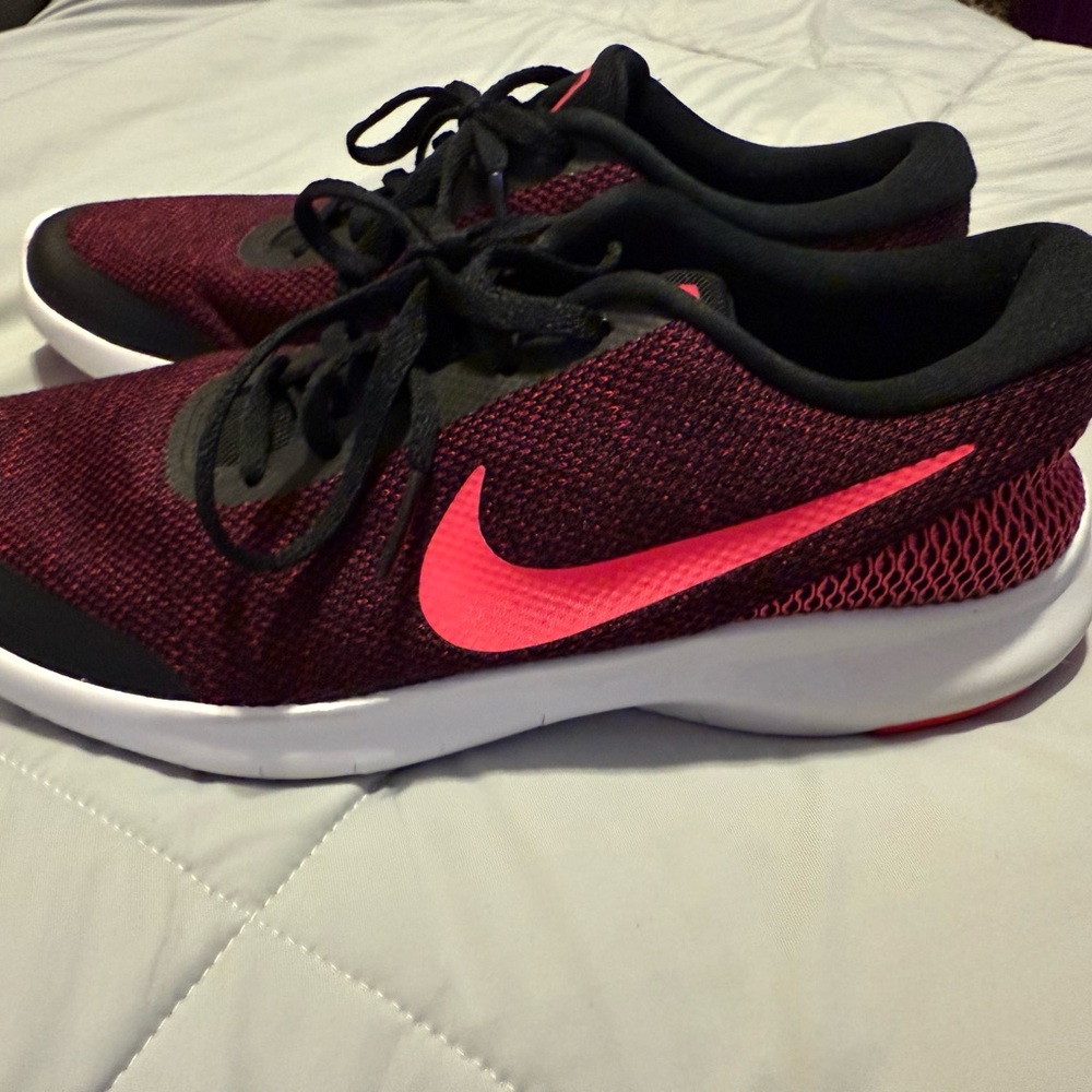Nike Red and White Flex Sneakers